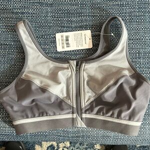 Syrokan sports bra size 36C NWT